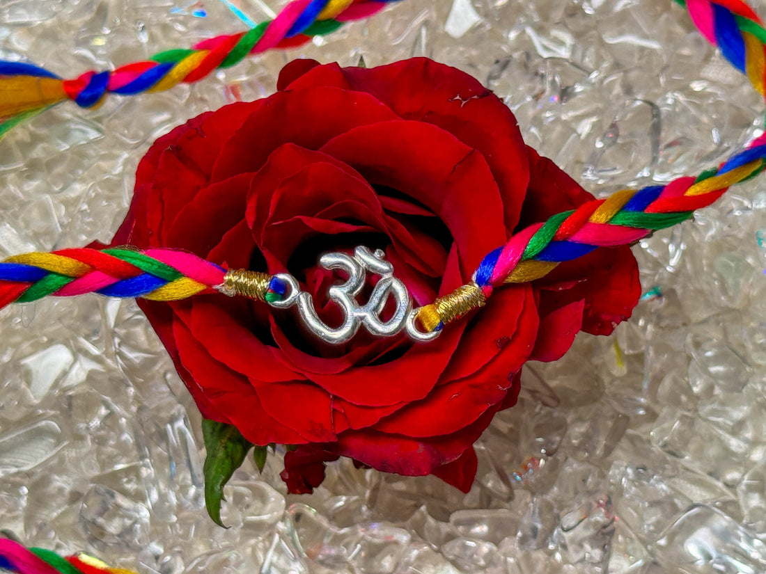 ELEGANT AUM RAKHI