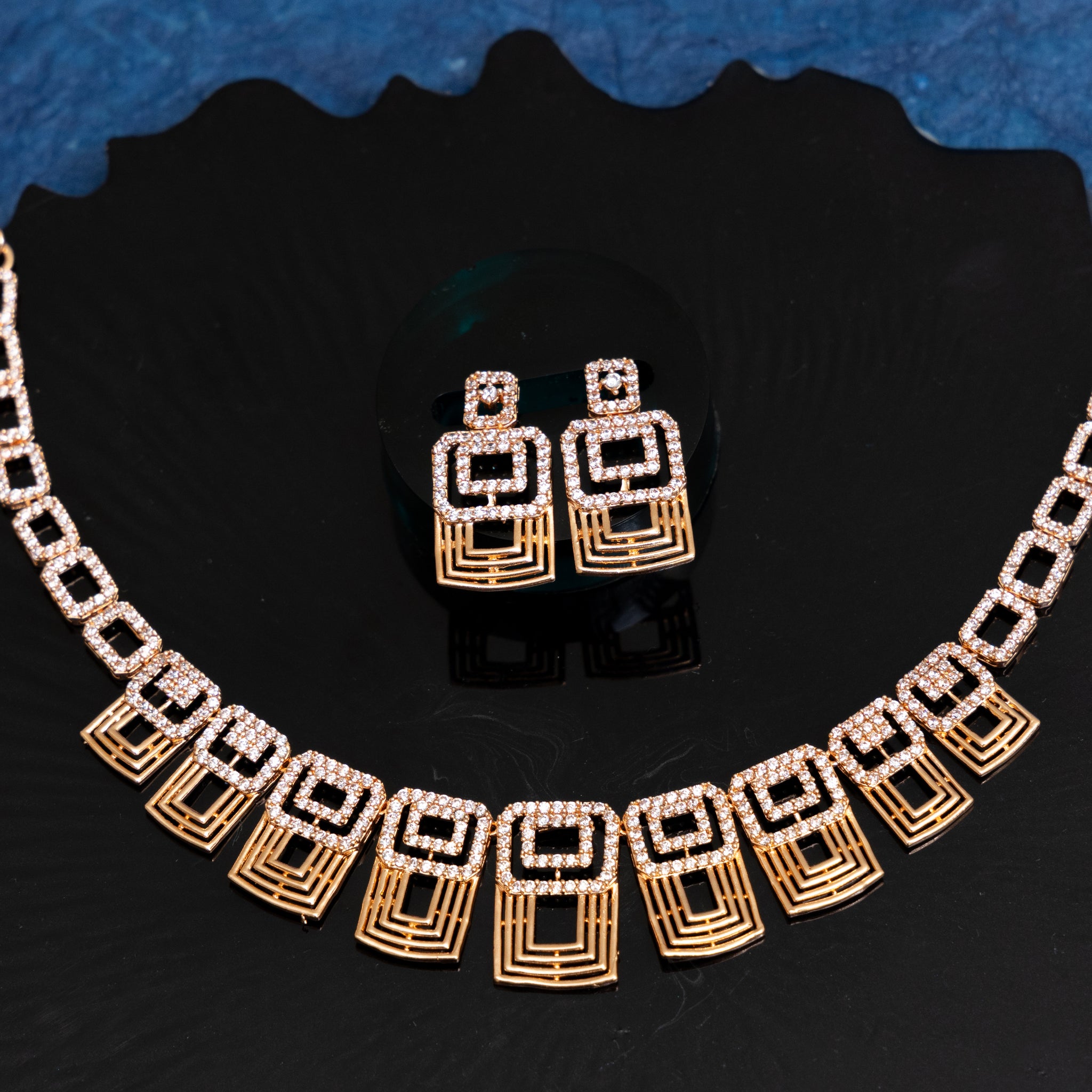 ROSEGOLD SLEEK NECKLACE SET