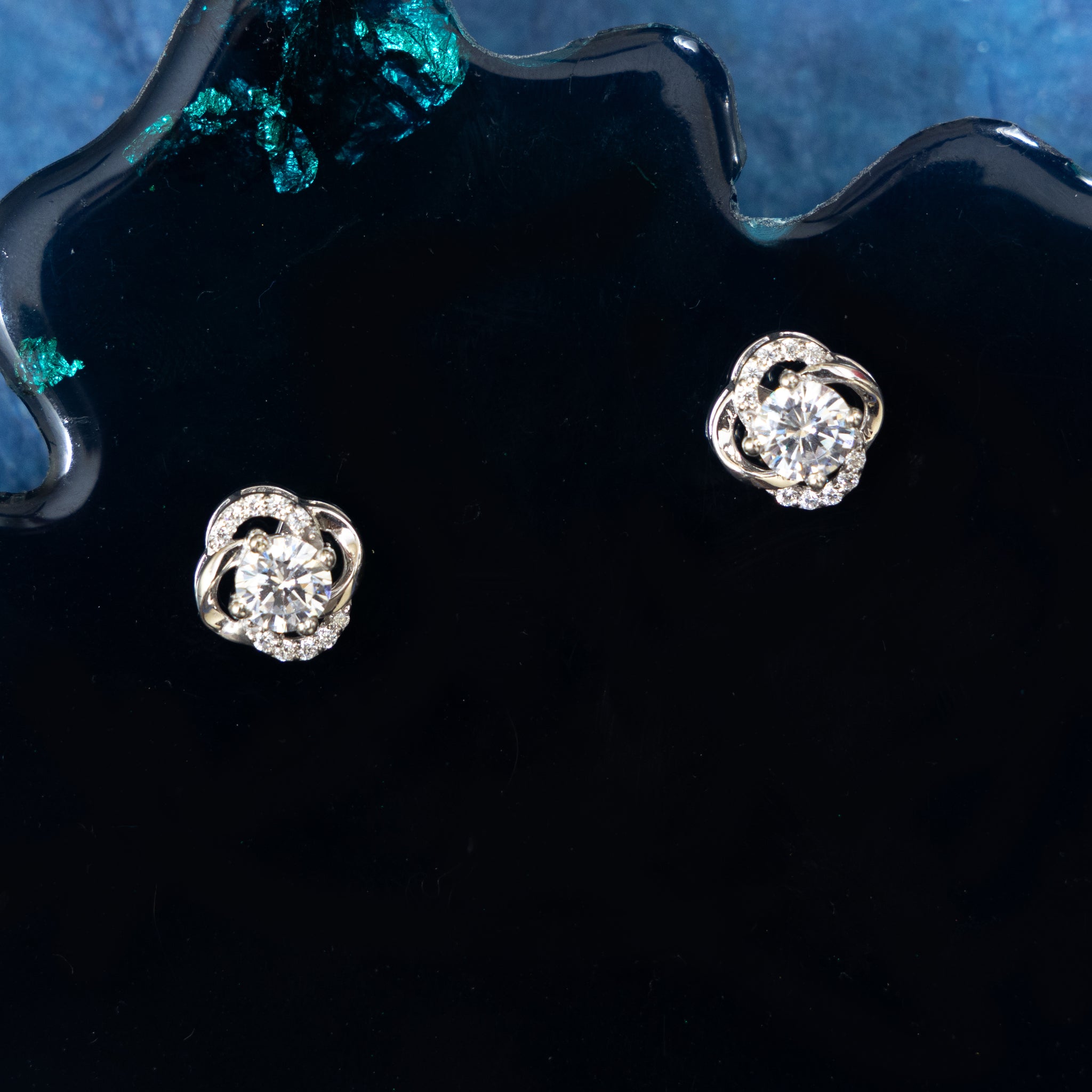 SILVER DESIGNER ROUND SOLITAIRE EARRINGS